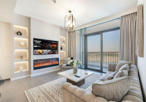 Waterfront Lux 1 BR in Creek Edge with Amazing pool